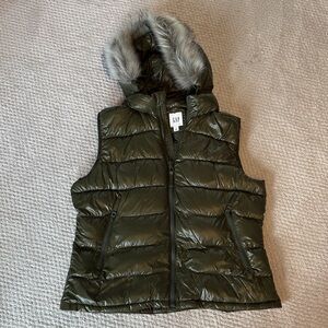 GAP Olive Puffer Vest with Faux Fur Trim